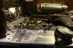 开云体育登录-灰熊客场险胜火箭，德罗赞38分诠释何谓关键先生