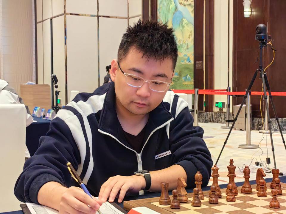 成都队遇强手难抗，惜败对手