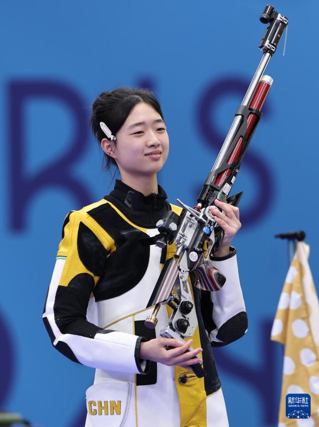 关于中国射击选手技高一筹，获得个人第四枚奖牌的信息