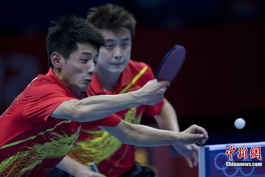 法国队险胜奥地利队，张继科带队取胜