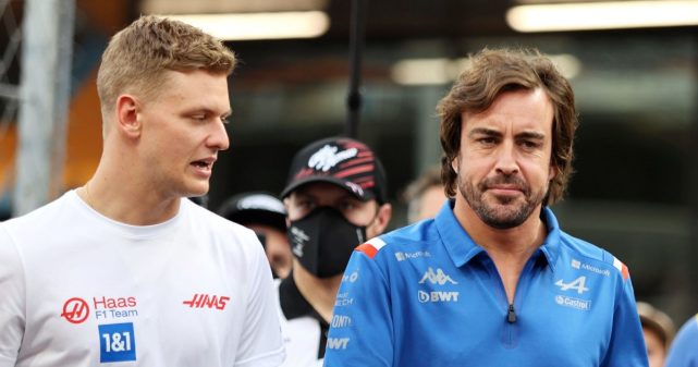 关于哈斯车队逆转威廉姆斯,阿隆索扛起全队的信息 关于哈斯车队逆转威廉姆斯,阿隆索扛起全队的信息