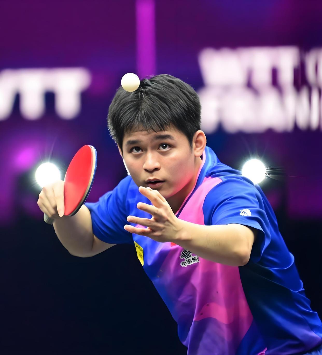 中国队完胜瑞典队,梁靖崑点燃赛场 中国队完胜瑞典队,梁靖崑点燃赛场