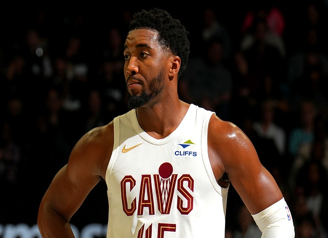 吉林队逆转四川队，字母哥状态火热