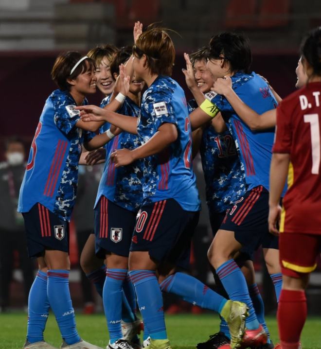 中国队完胜韩国队，辛杜惊艳四座