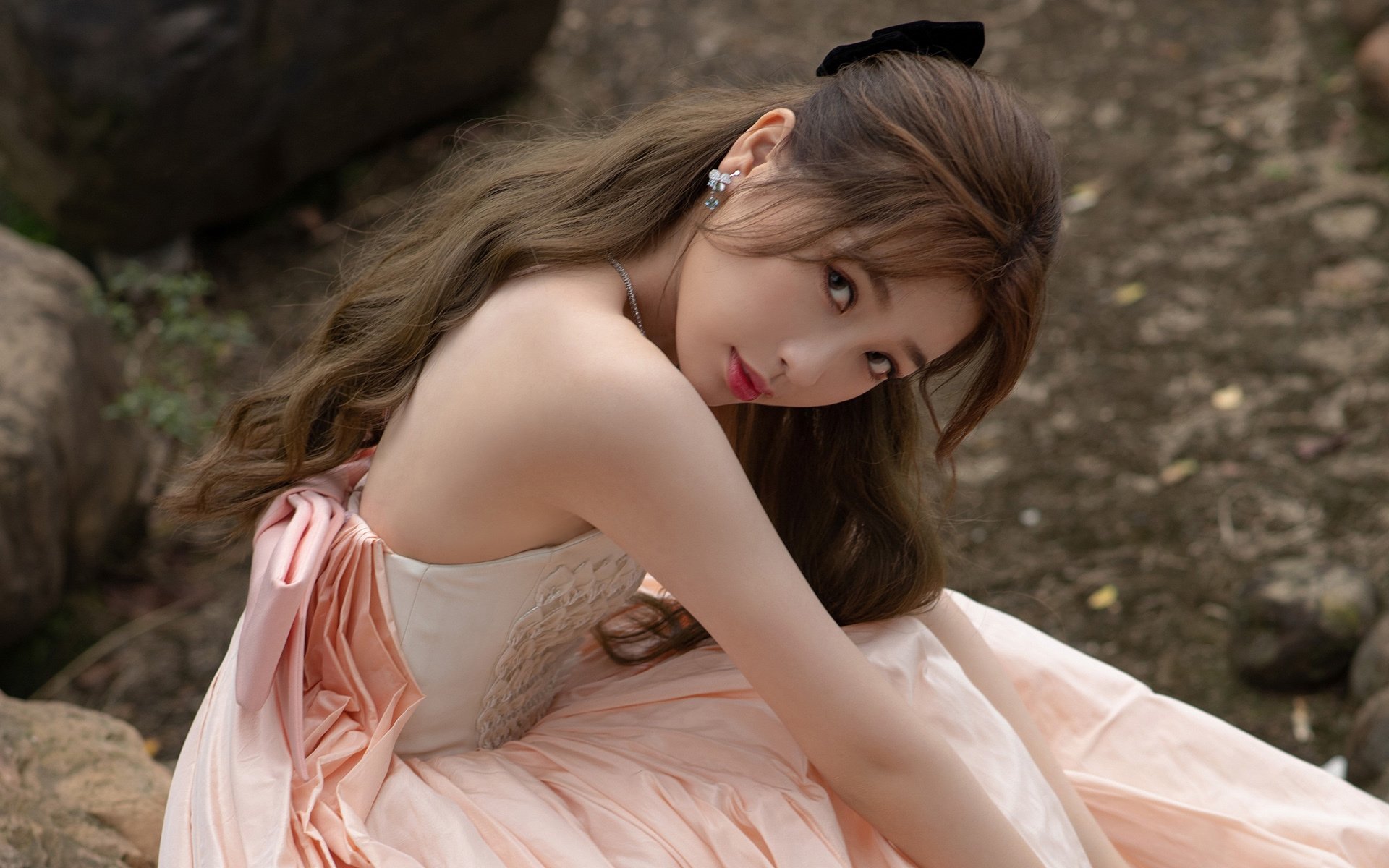 铁壁与光芒,当格列兹曼遇见玻利维亚的叹息之墙