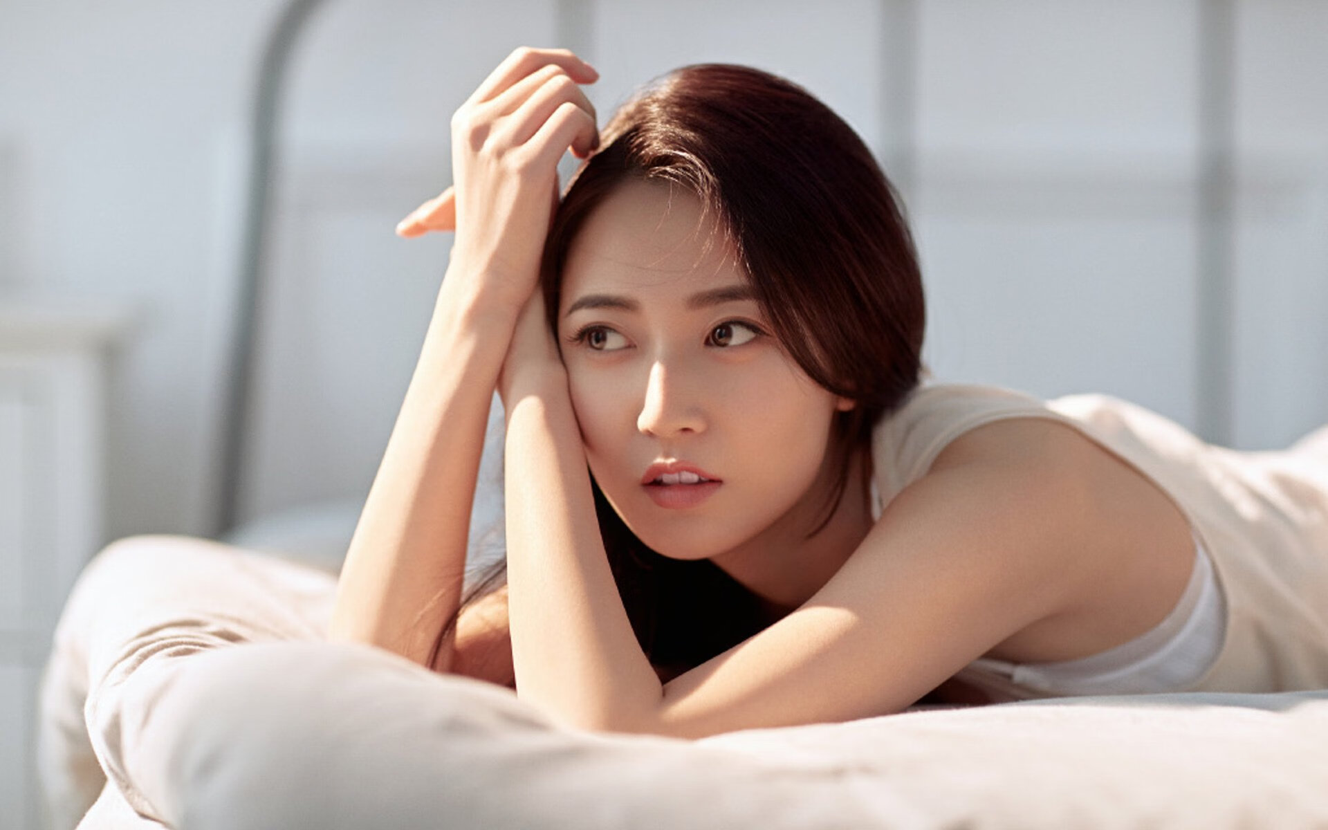 双线激战,F1新赛季揭幕战焦点对决与猛龙压制新疆的篮球盛宴