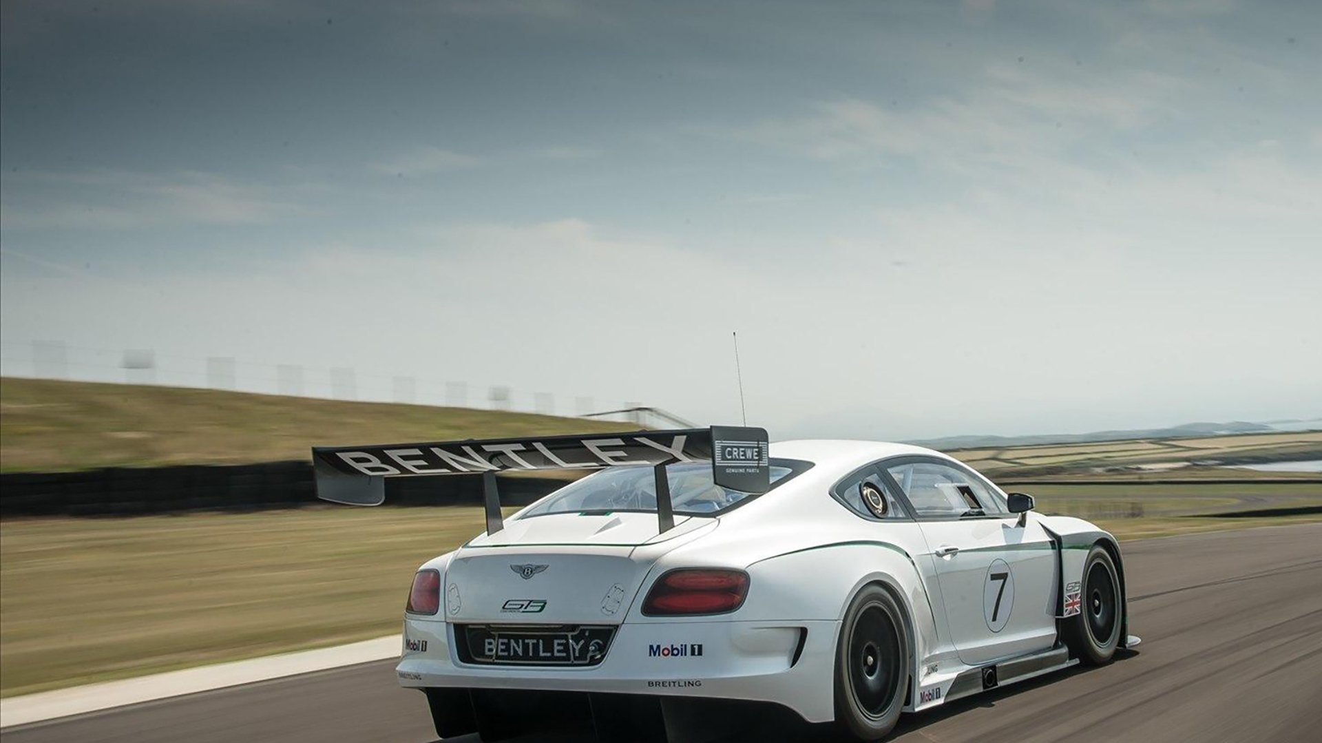 秘鲁一波流横扫苏格兰，格列兹曼奥运关键战主宰赛场