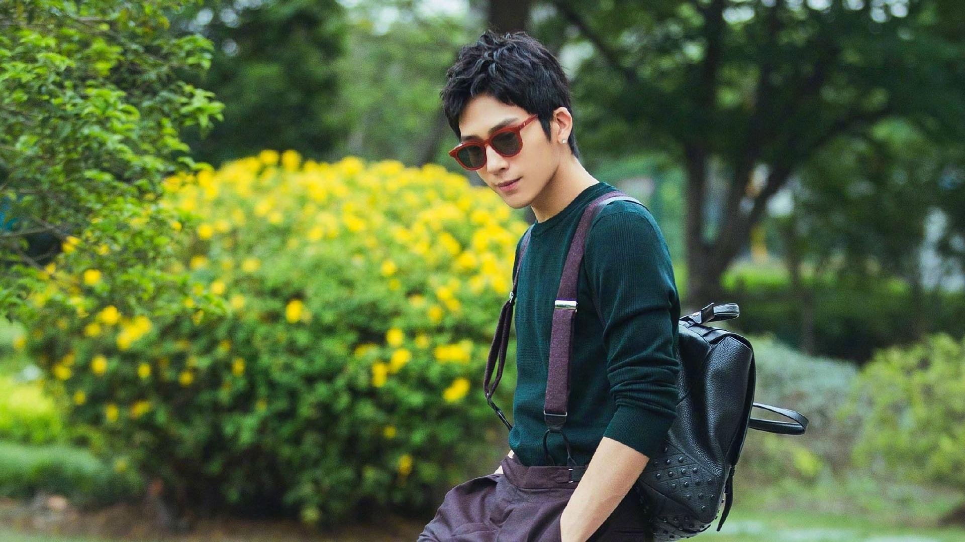 夜空中最亮的星，爱德华兹如何用存在感点燃NBA季后赛之夜