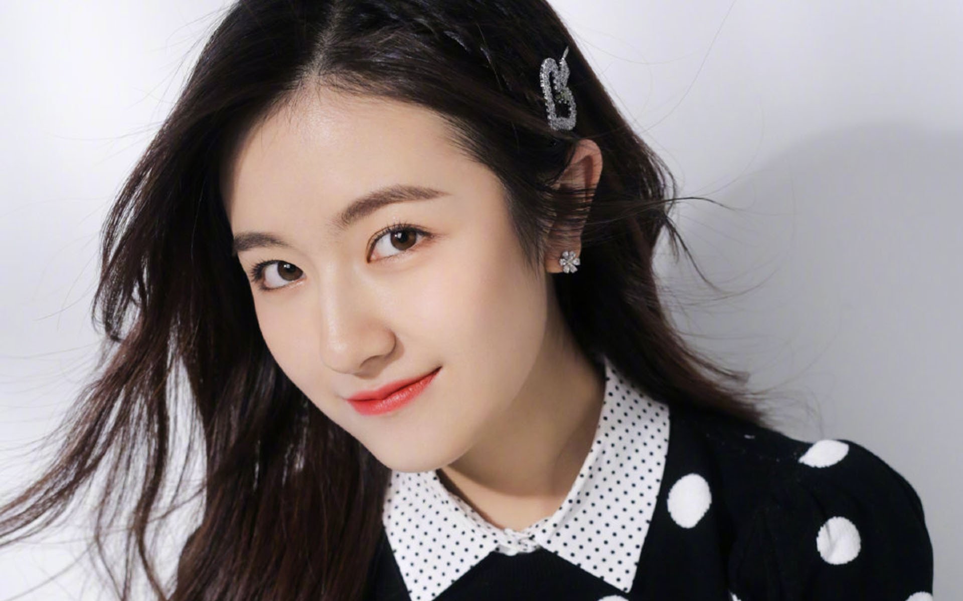 广厦队爆冷力克勇士,约基奇持续杀伤主宰赛场