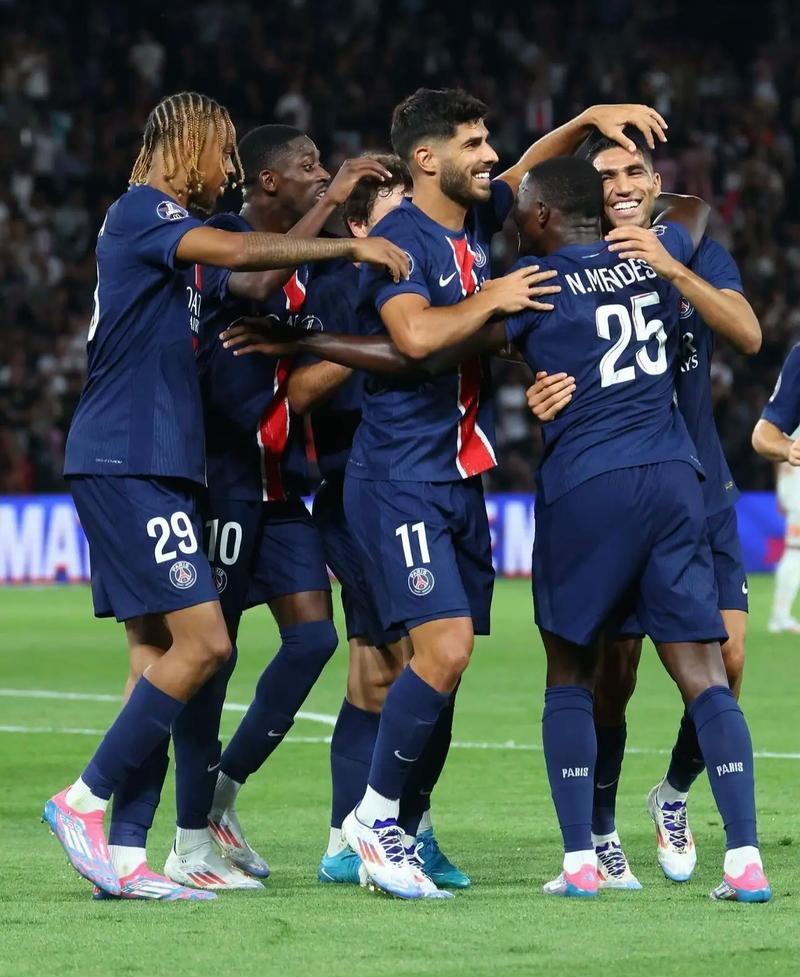 国际米兰强行终结巴黎,赖斯在欧冠决赛接管比赛 国际米兰强行终结巴黎,赖斯在欧冠决赛接管比赛