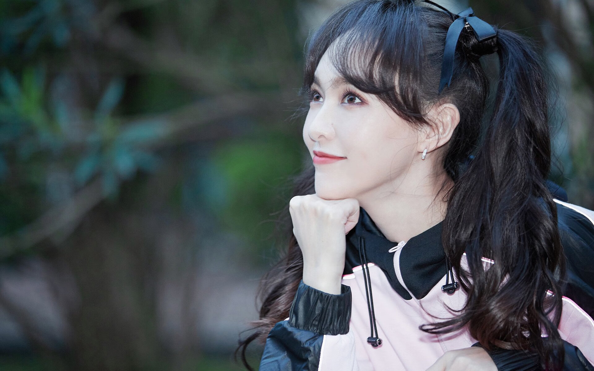 孤胆英雄之夜，库里只手擎天，率队踏过悬崖