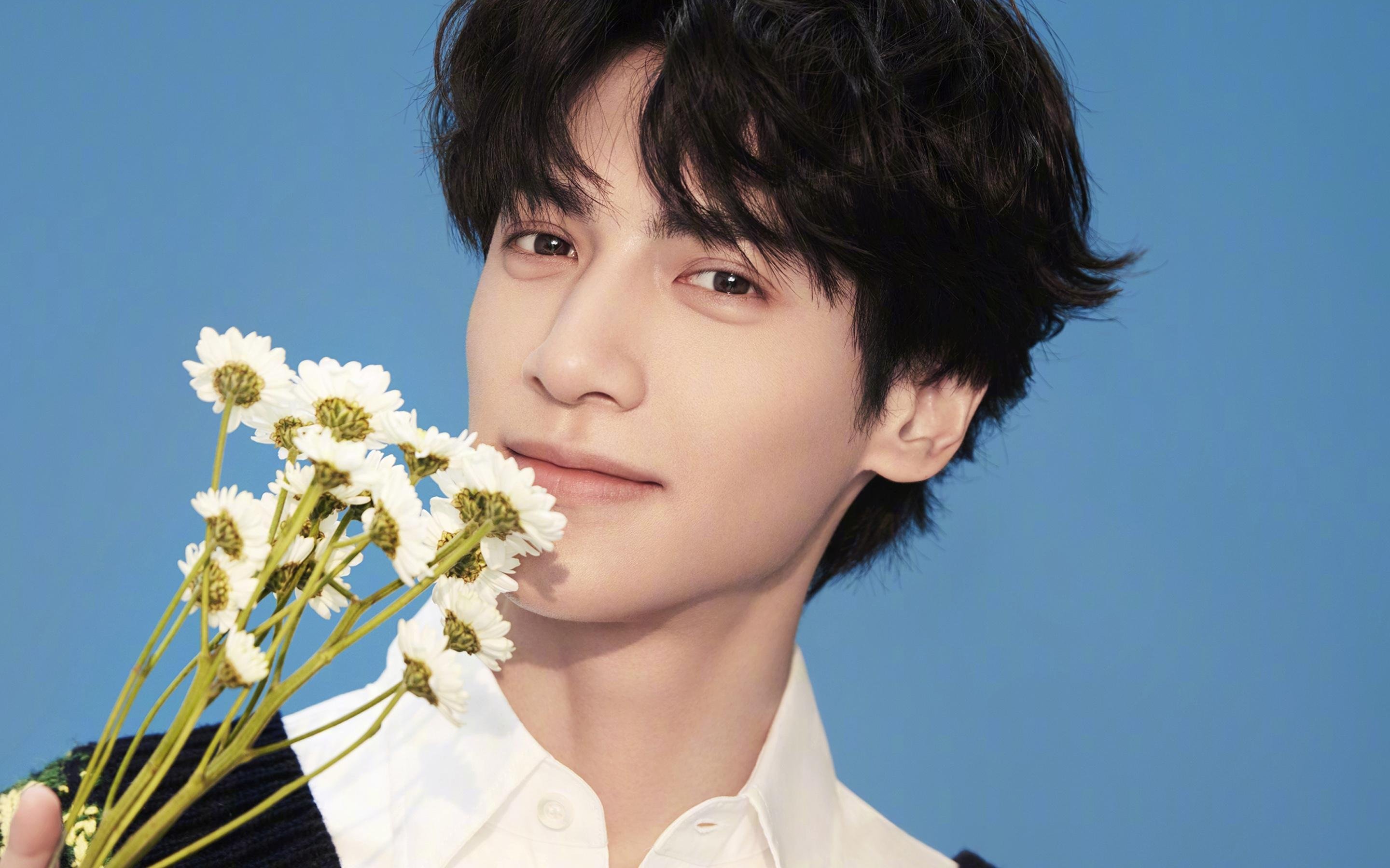 夜幕下的王权更迭，罗德里戈的致命两击与一个王朝的加冕礼